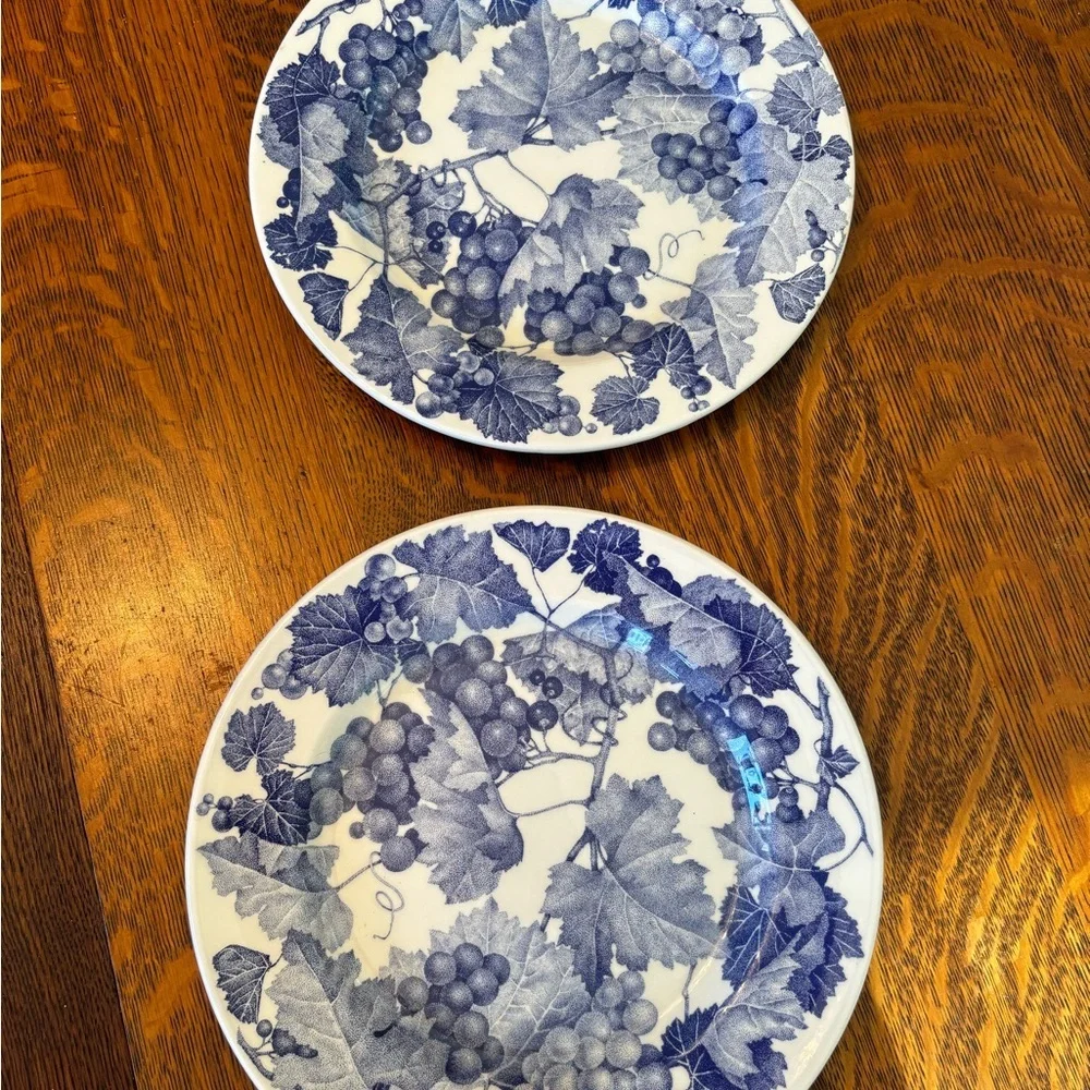 Quadrifoglio Ceramica La Primula Rimmed plates  Blue/White Grapes
